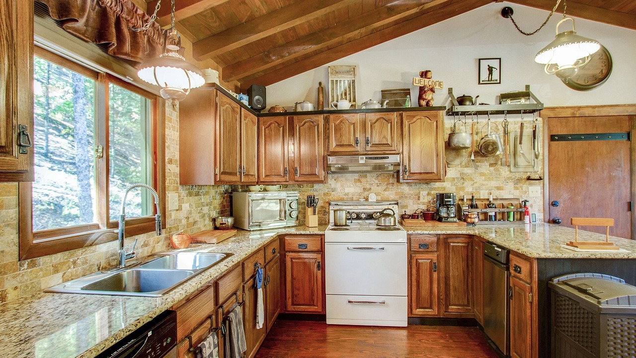 Photo of Kitchen in Woodland Park