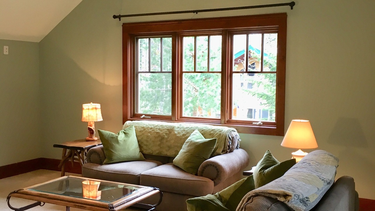 Photo of Bedroom in Redstone