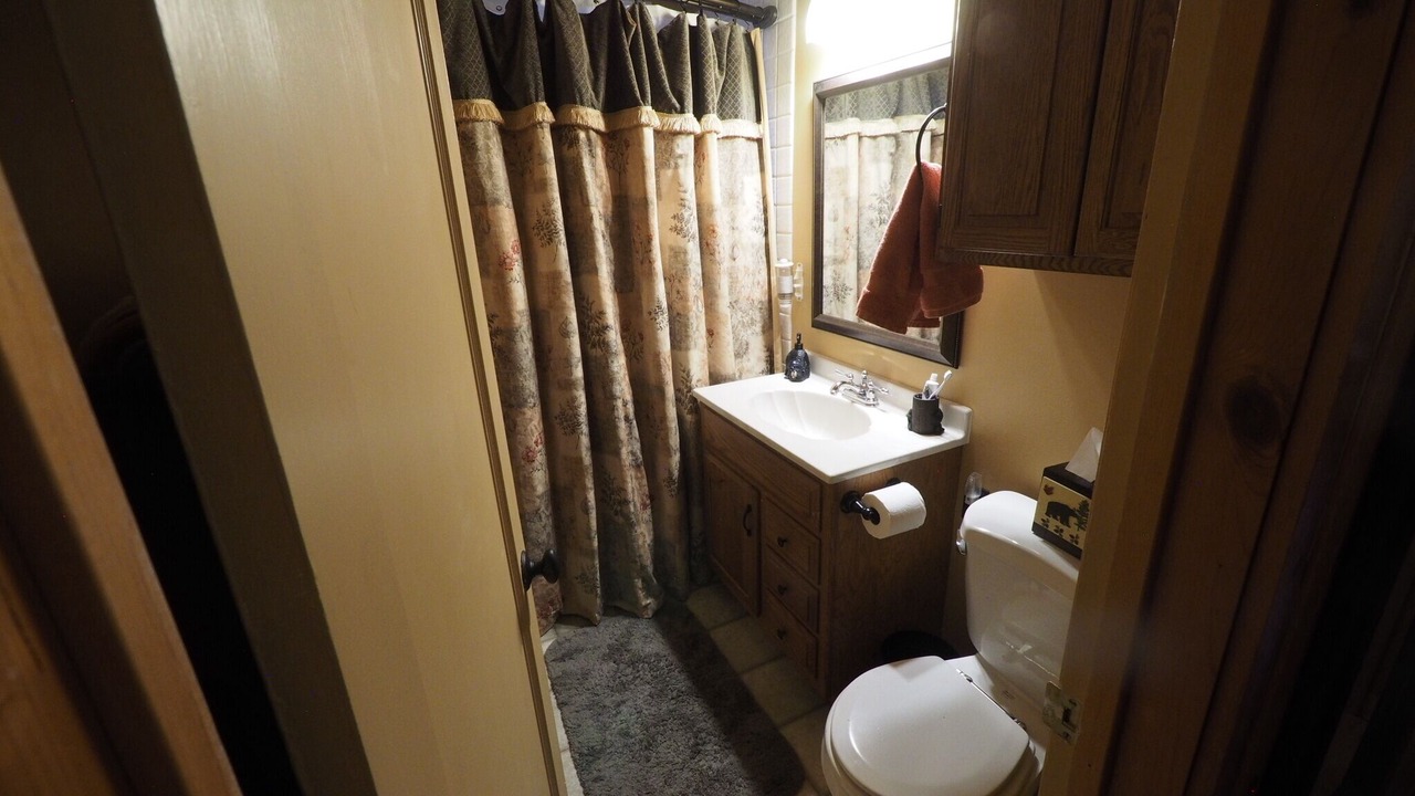 Photo of Bathroom in Green Mountain Falls