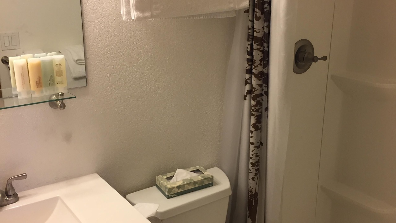 Photo of Bathroom in Fraser