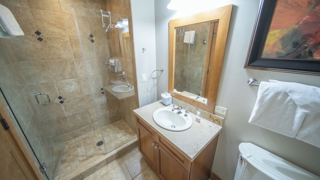 Photo of Bathroom in River Run
