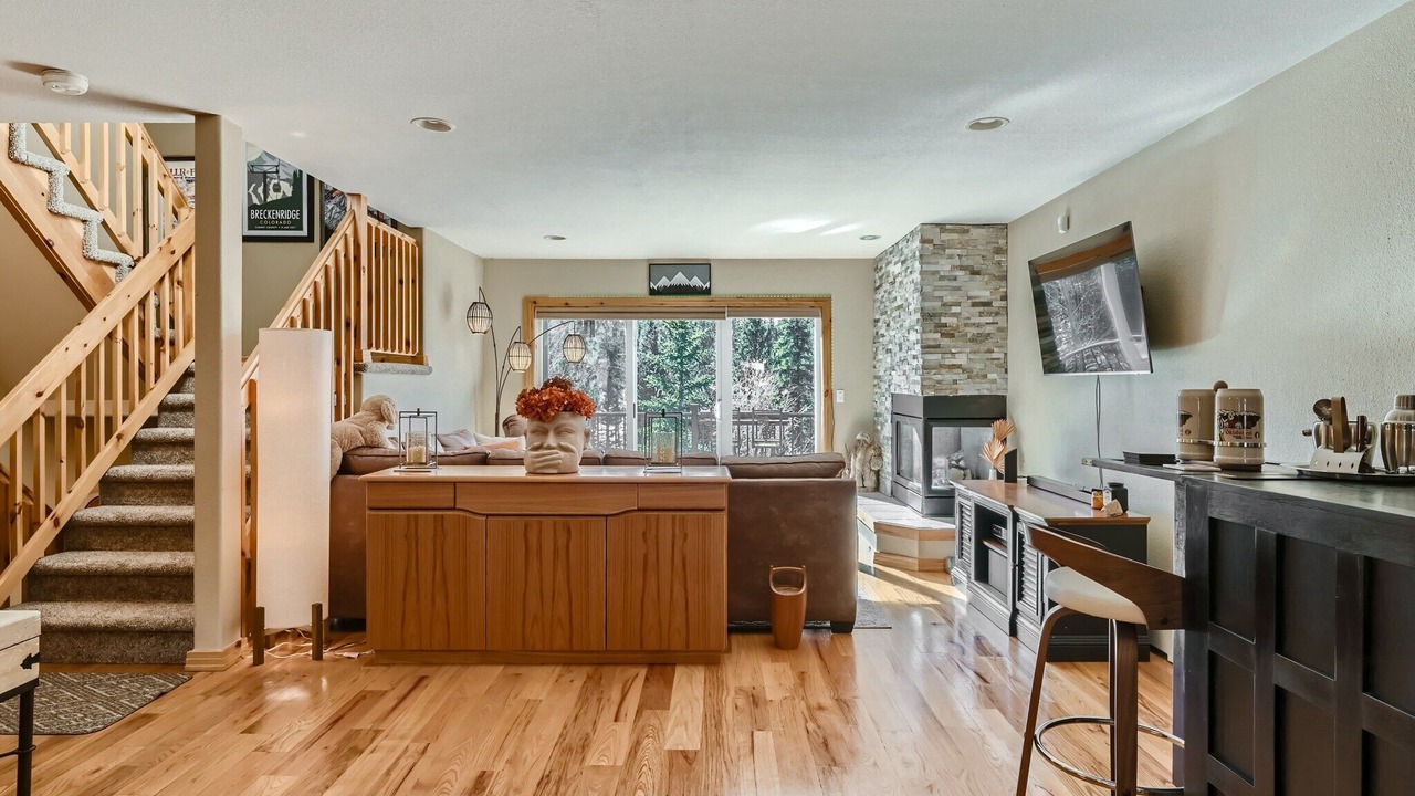 Photo of Livingroom in Warrior's Mark