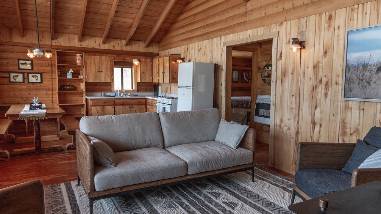 Photo of Livingroom in Lake City