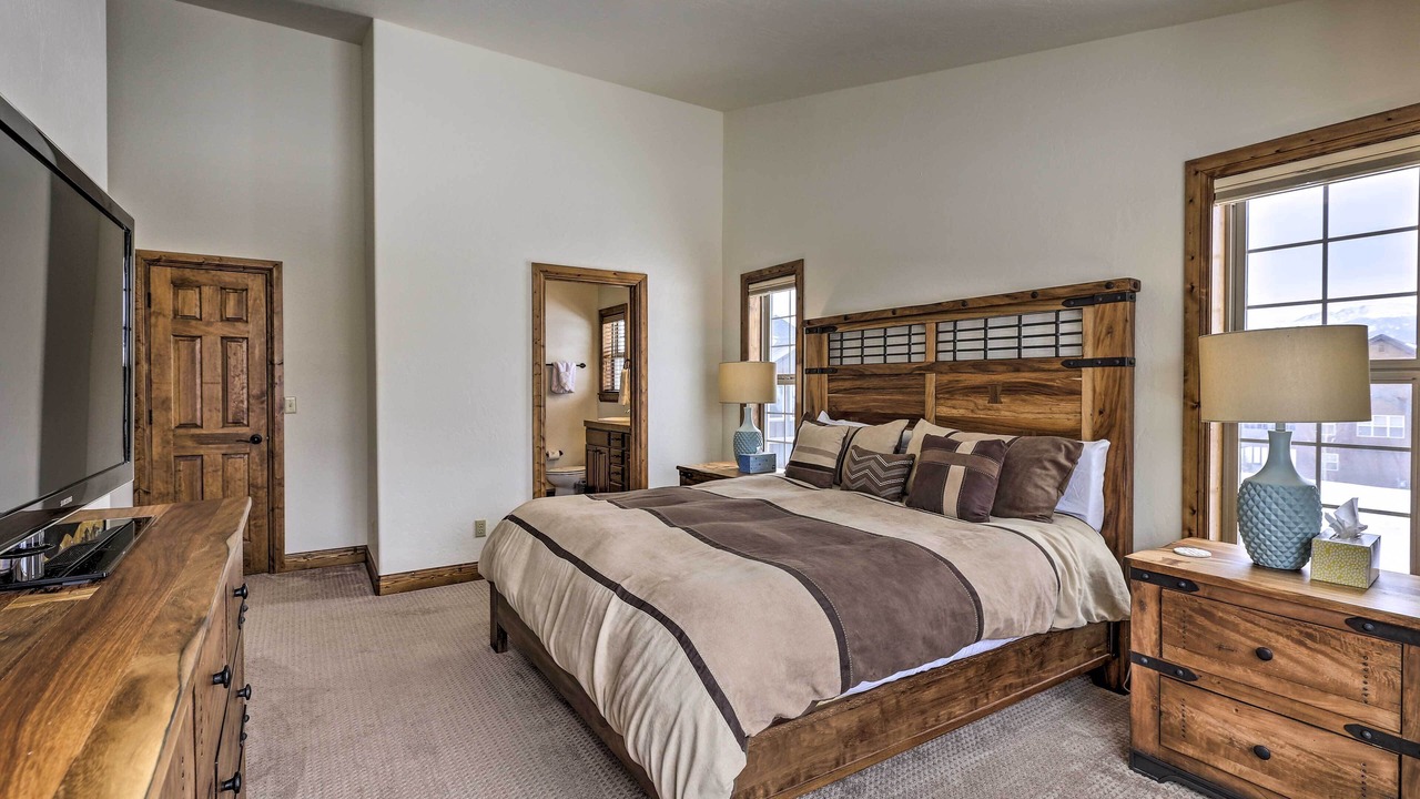 Photo of Bedroom in Pole Creek