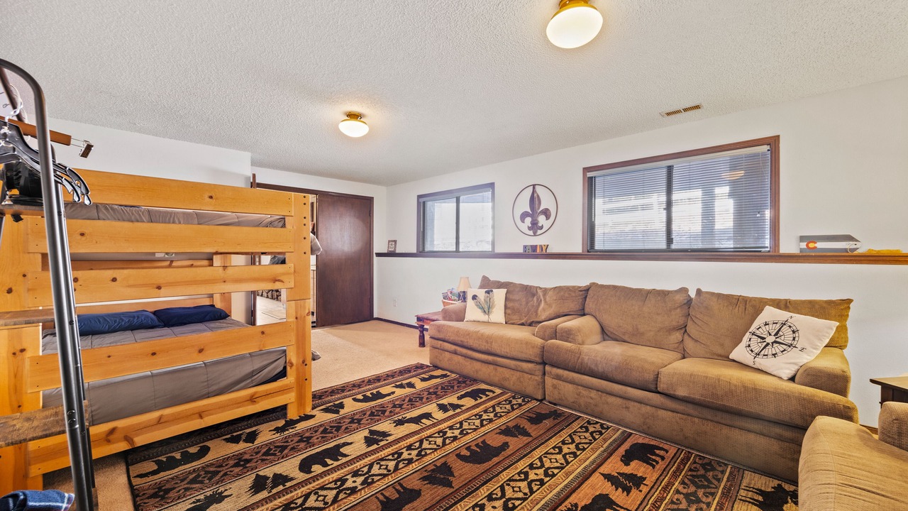 Photo of Livingroom in Northeast Colorado Springs