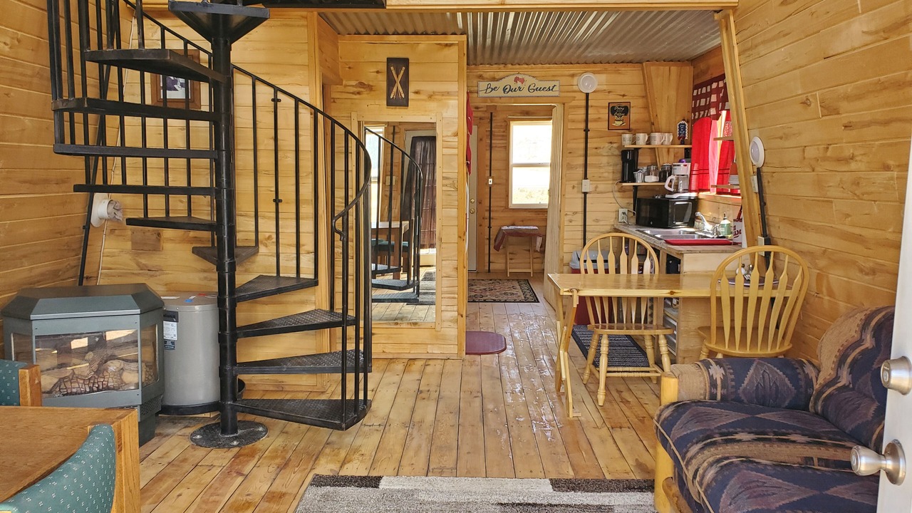 Photo of Livingroom in Creede