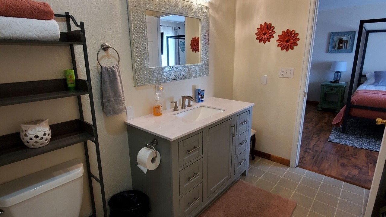 Photo of Bathroom in Alamosa