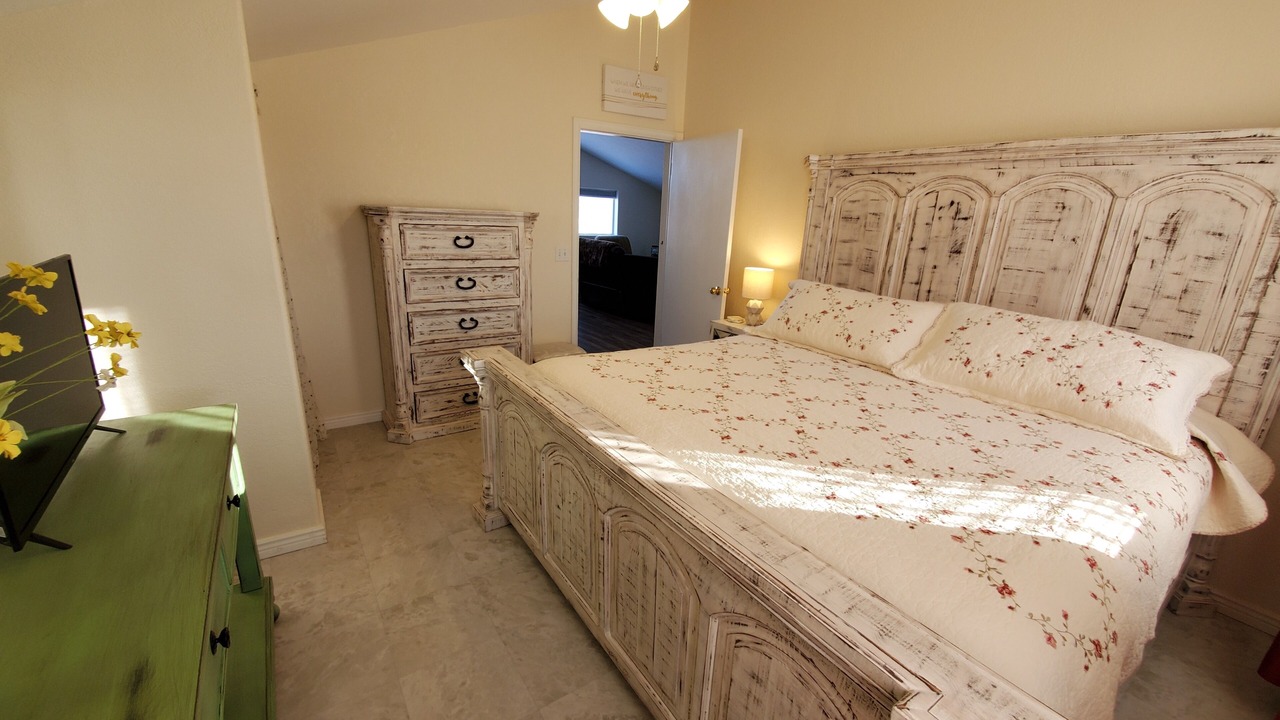 Photo of Bedroom in Alamosa