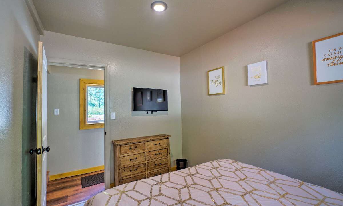 Photo of Bedroom in Cascade-Chipita Park