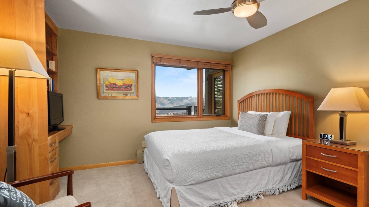 Photo of Bedroom in Snowmass Village