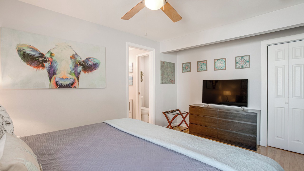 Photo of Bedroom in Edgewater