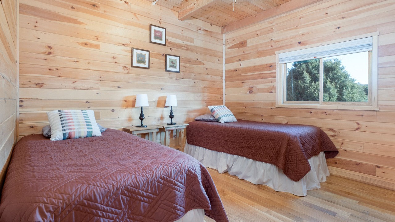 Photo of Bedroom in Meeker
