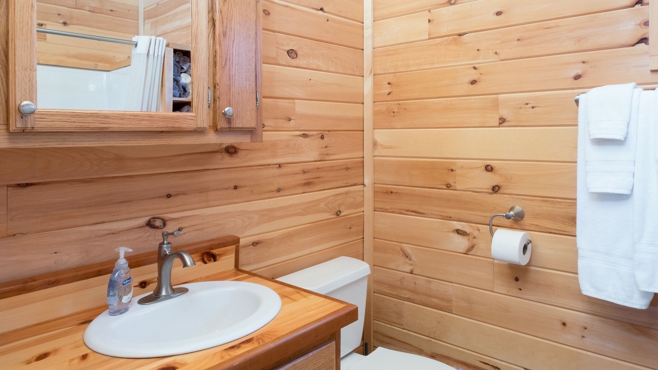 Photo of Bathroom in Meeker