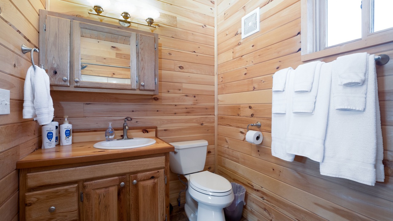 Photo of Bathroom in Meeker