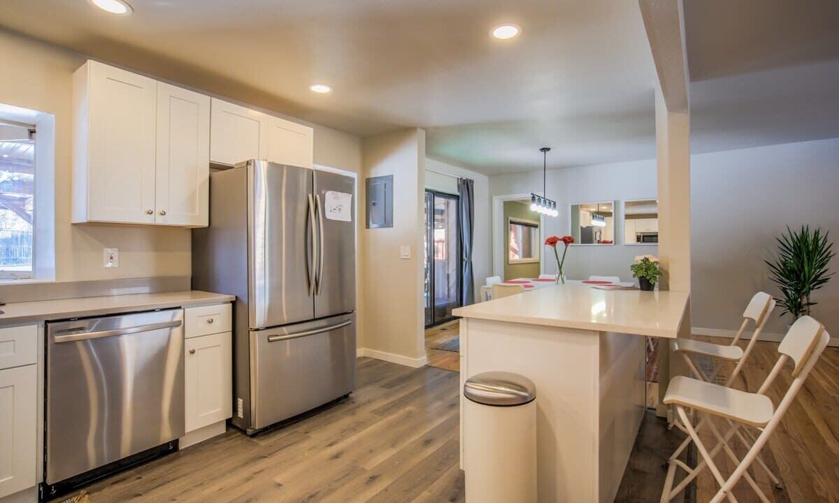 Photo of Kitchen in Skyway