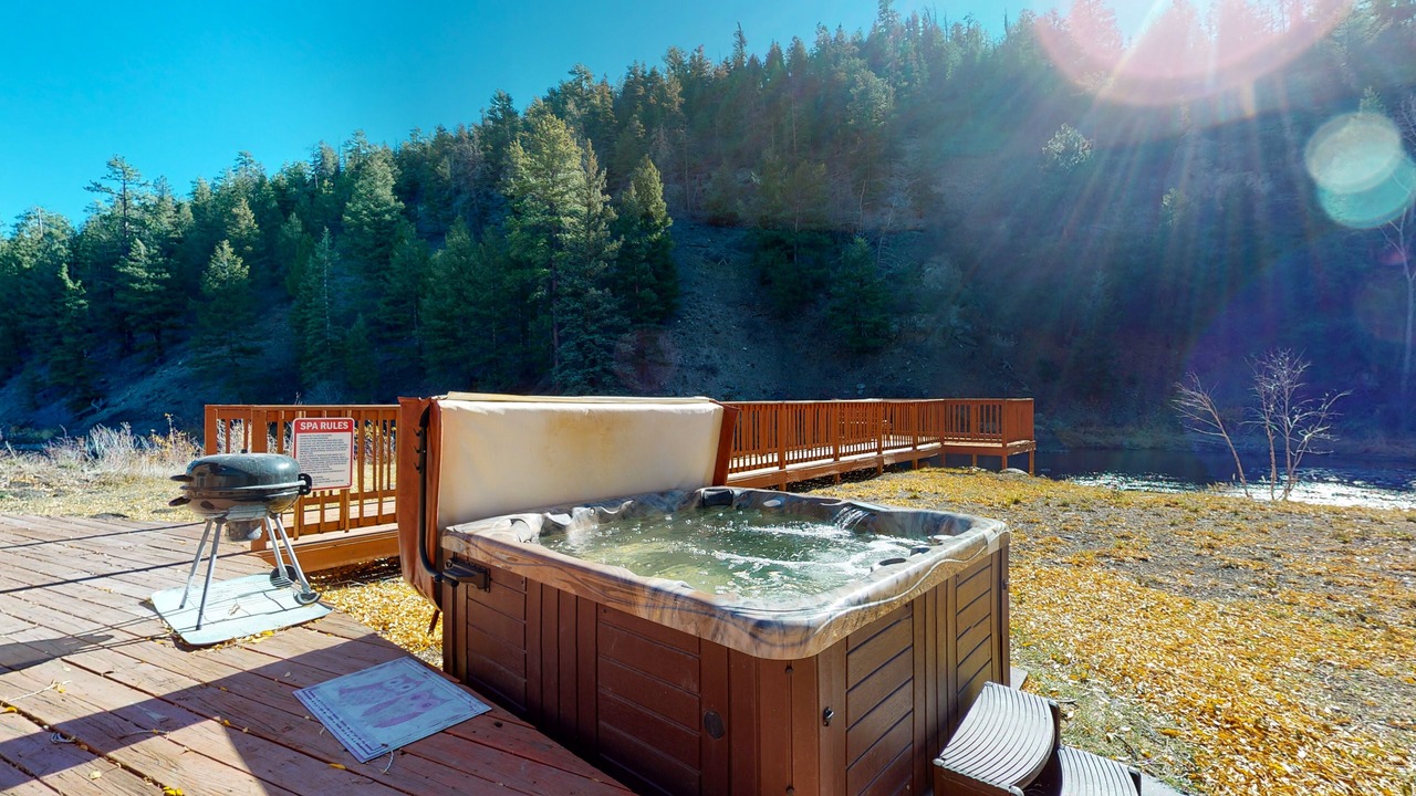 Photo of Patio Balcony in South Fork