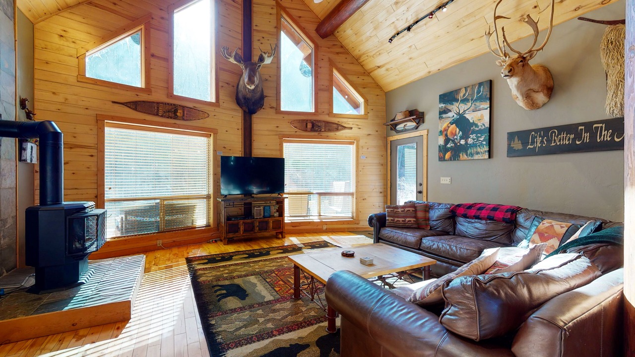 Photo of Livingroom in South Fork