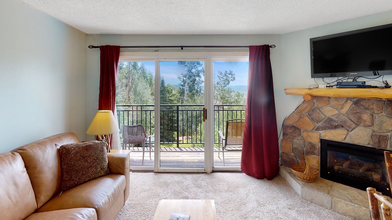Photo of Livingroom in Steamboat Springs