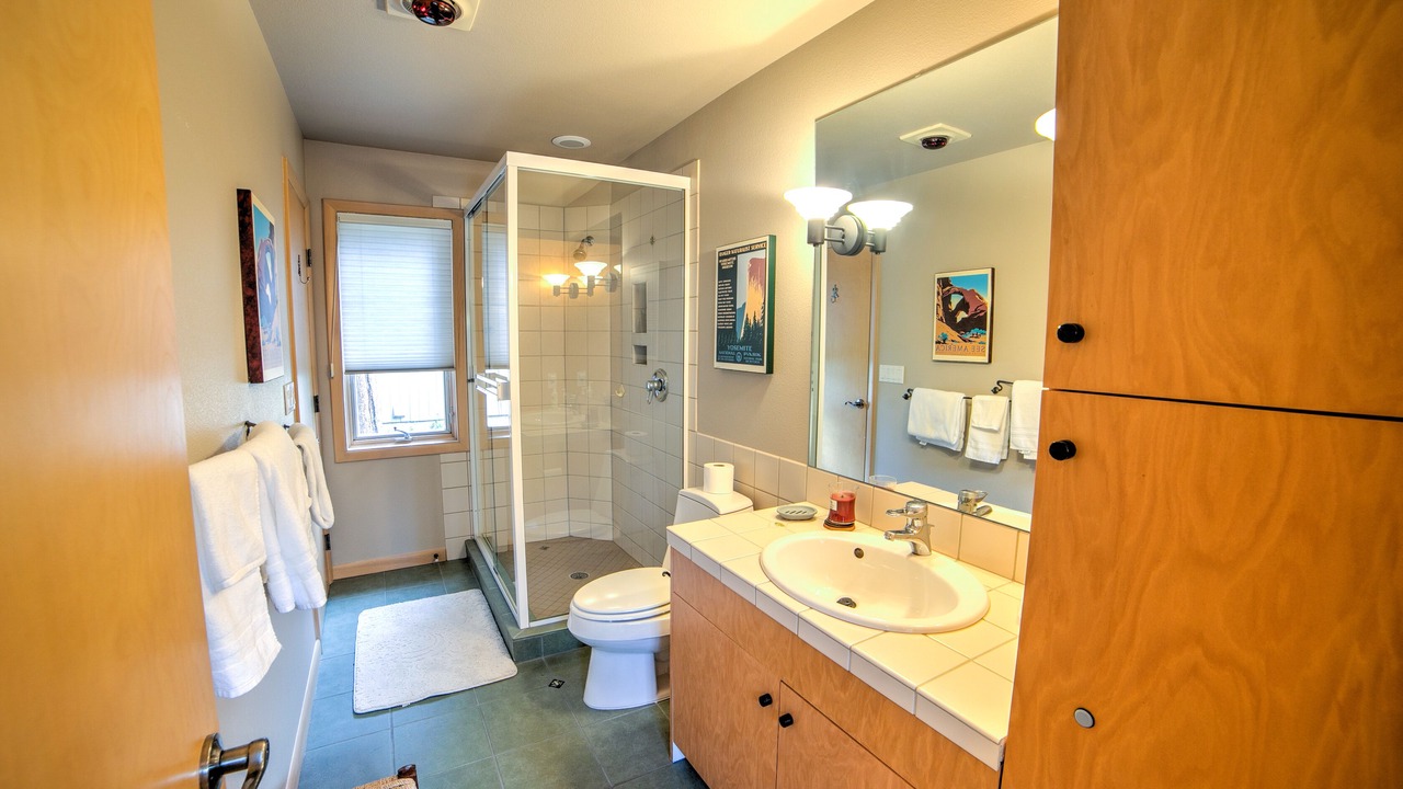 Photo of Bathroom in Christie Heights