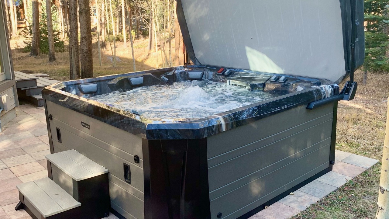 Photo of Outdoor in Christie Heights