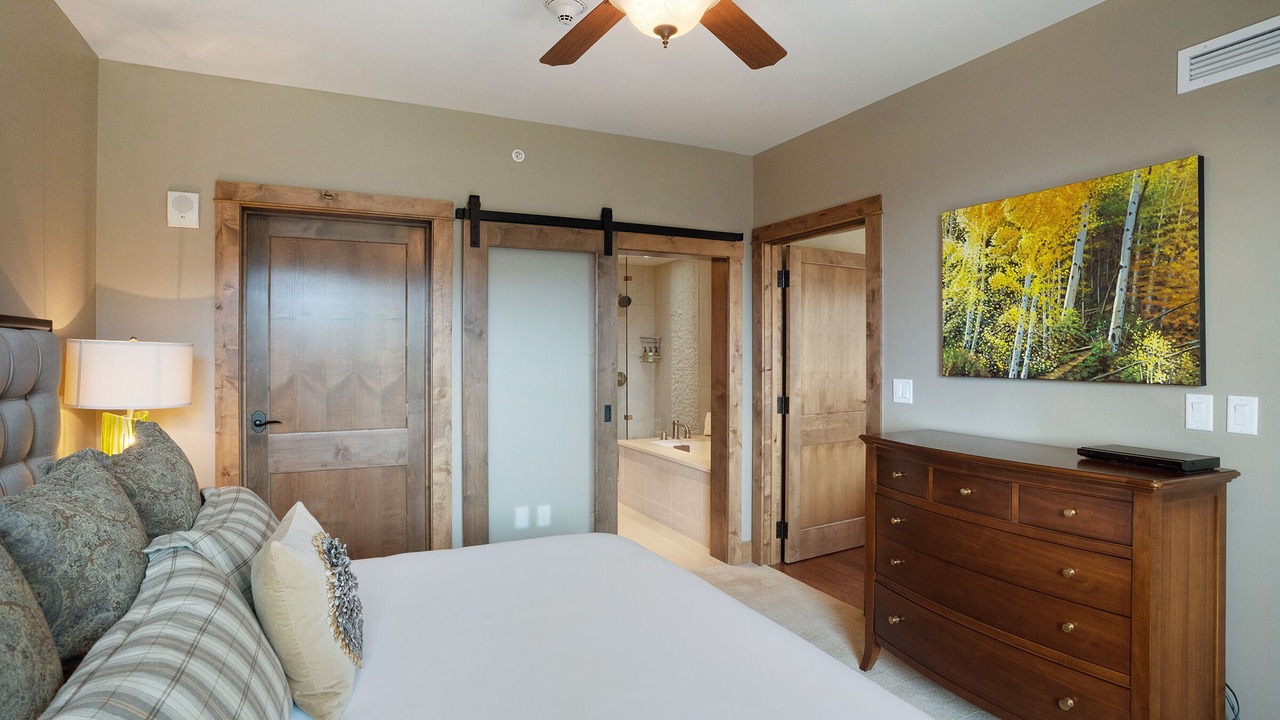 Photo of Bedroom in Steamboat Springs