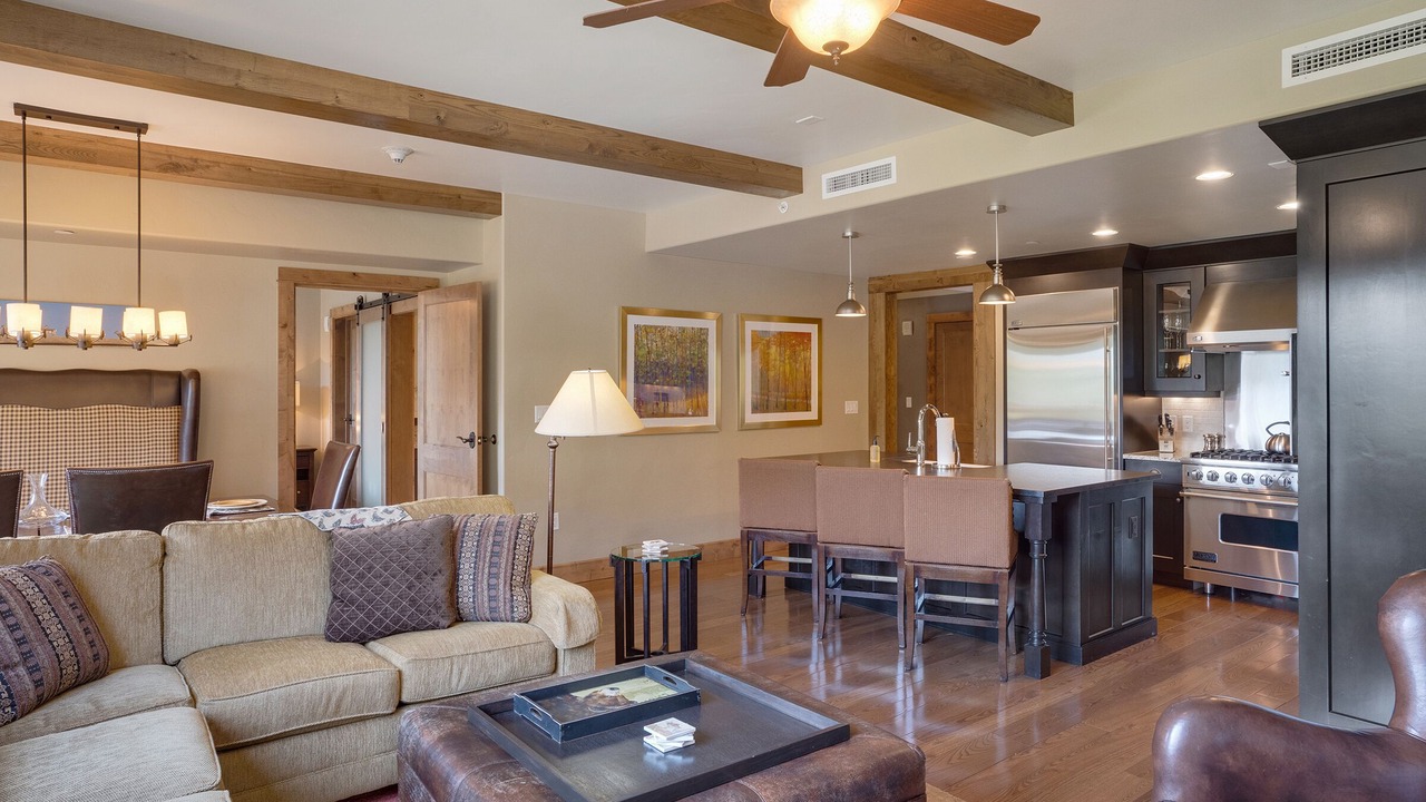 Photo of Livingroom in Steamboat Springs