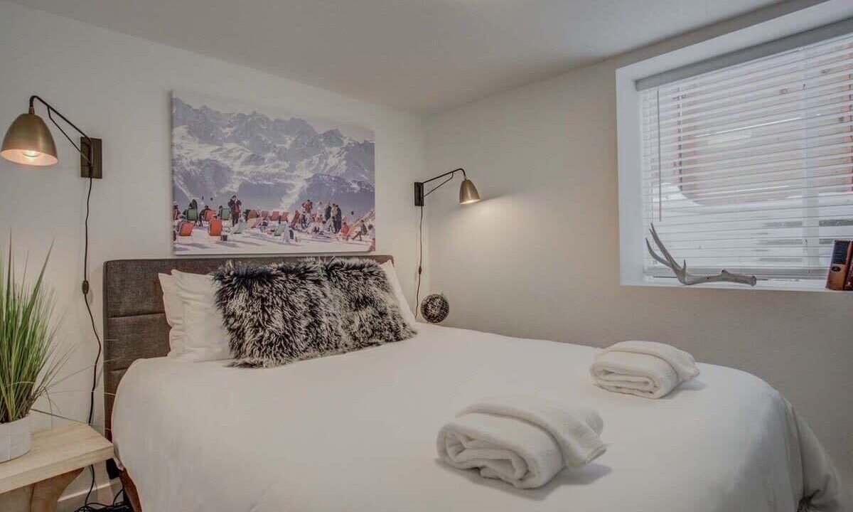 Photo of Bedroom in Downtown Colorado Springs