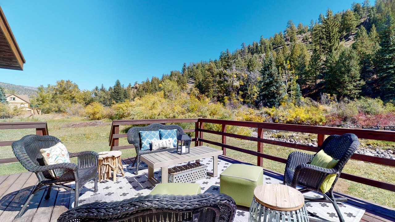 Photo of Patio Balcony in South Fork