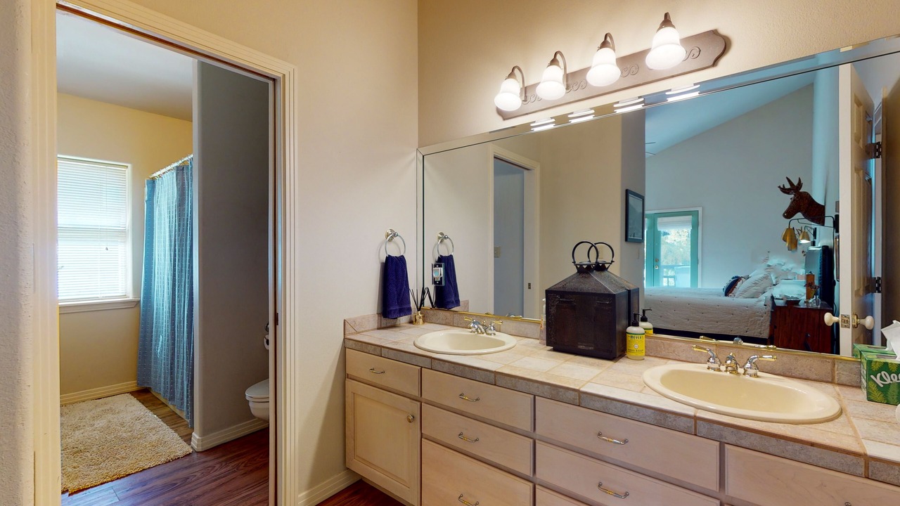 Photo of Bathroom in South Fork