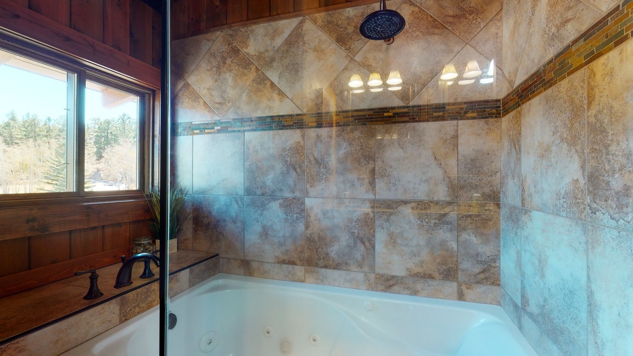 Photo of Bathroom in Ponderosa Pines