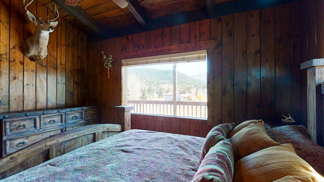 Photo of Bedroom in Ponderosa Pines