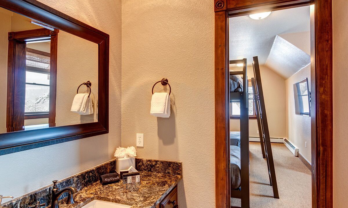 Photo of Bathroom in Christie Heights
