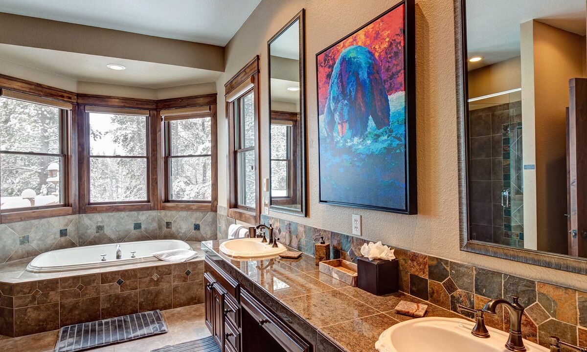 Photo of Bathroom in Christie Heights