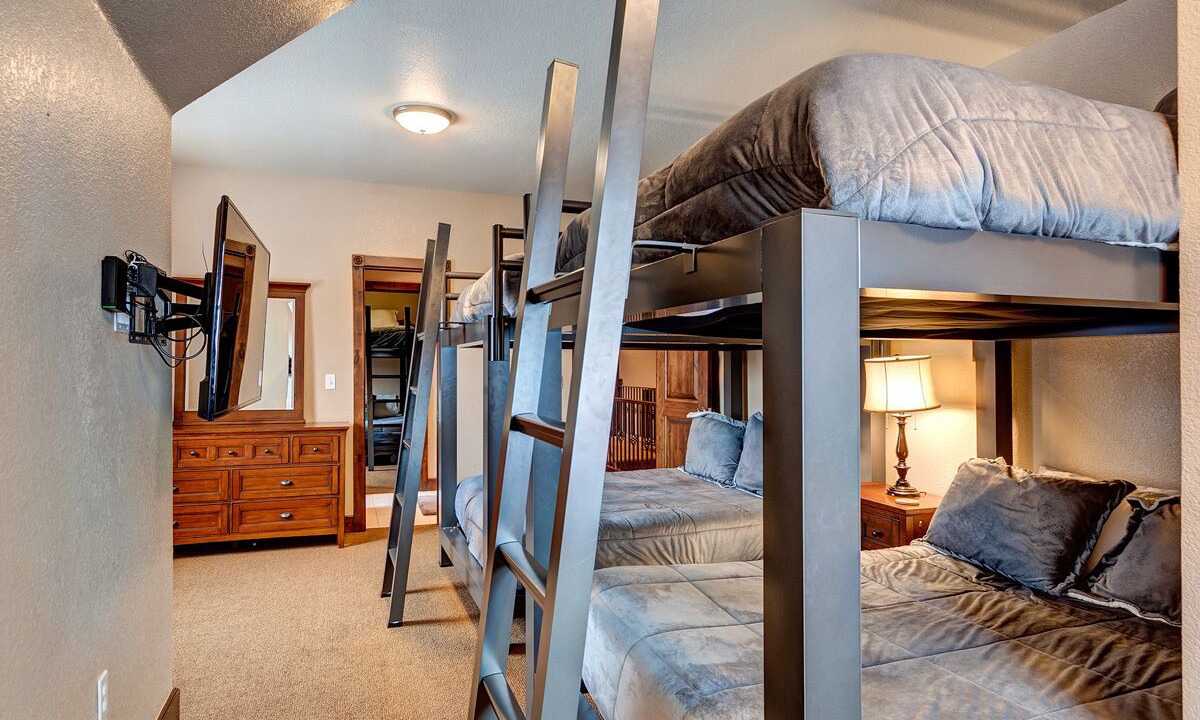 Photo of Bedroom in Christie Heights