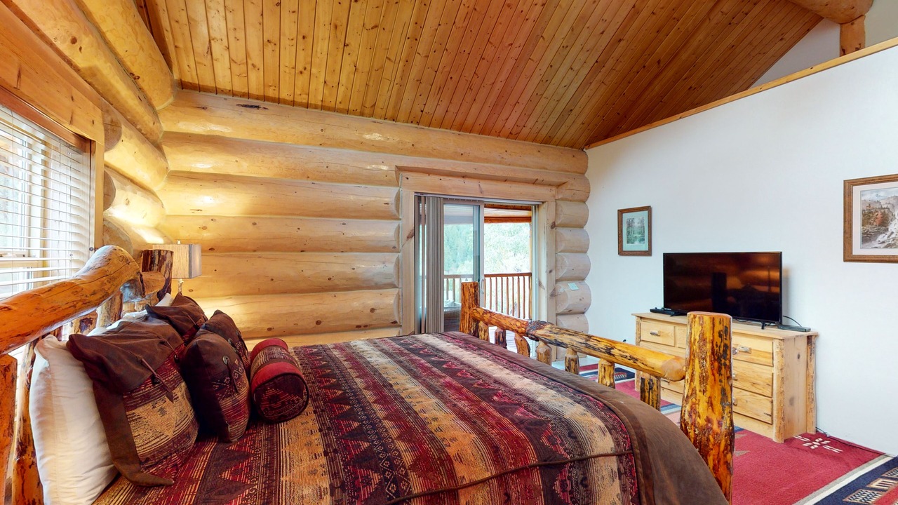 Photo of Bedroom in San Juan River Village