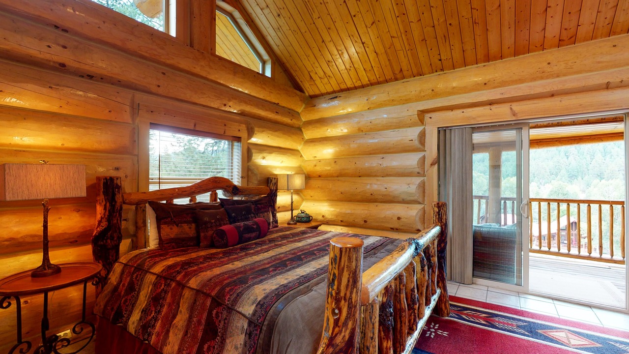 Photo of Bedroom in San Juan River Village