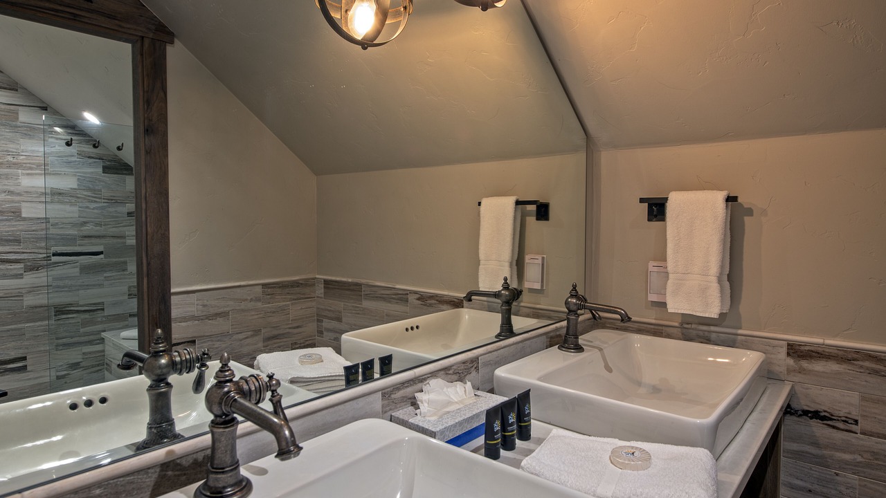 Photo of Bathroom in Blue River