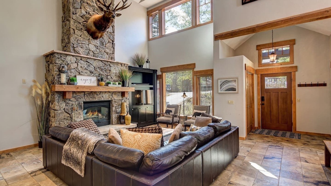 Photo of Bedroom in Warrior's Mark West
