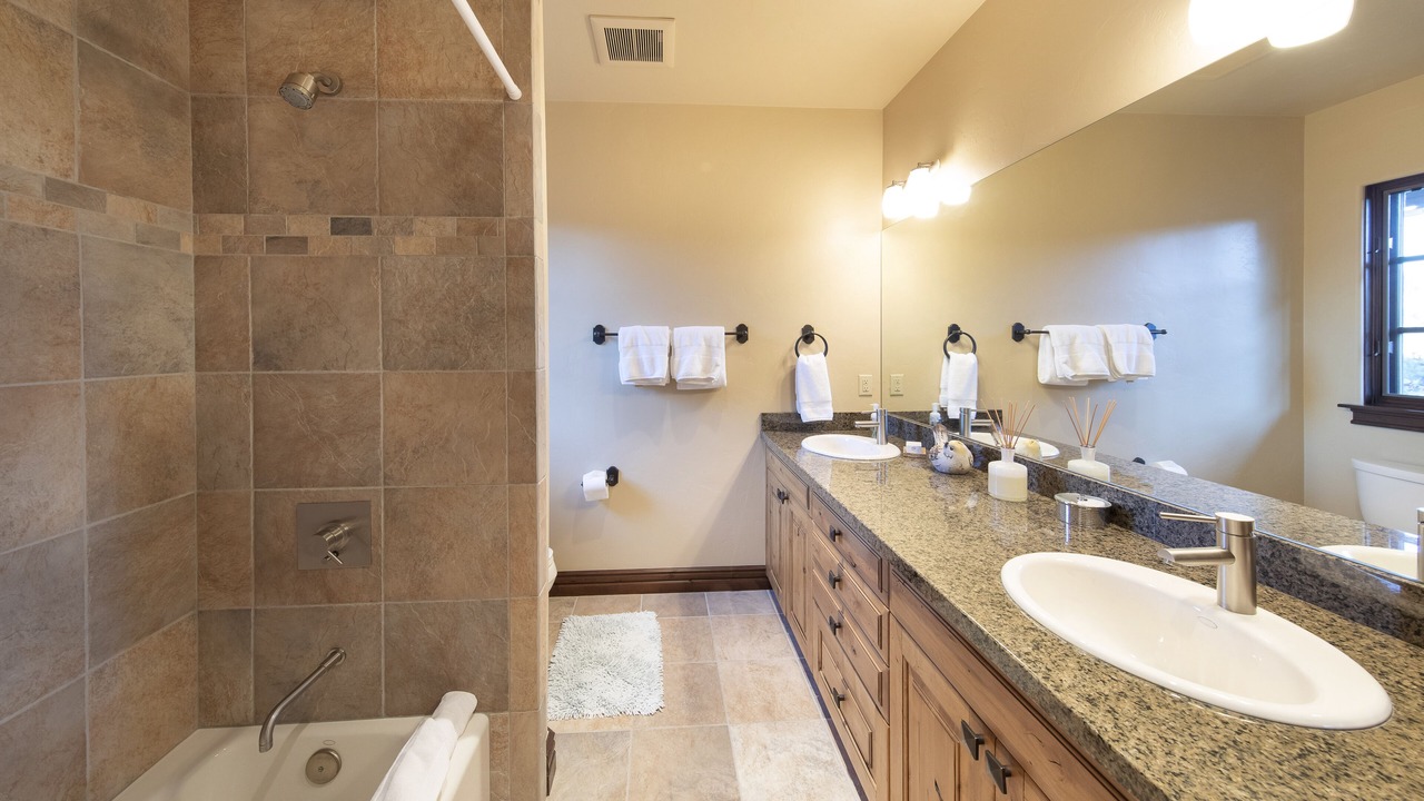 Photo of Bathroom in Aspen Glen