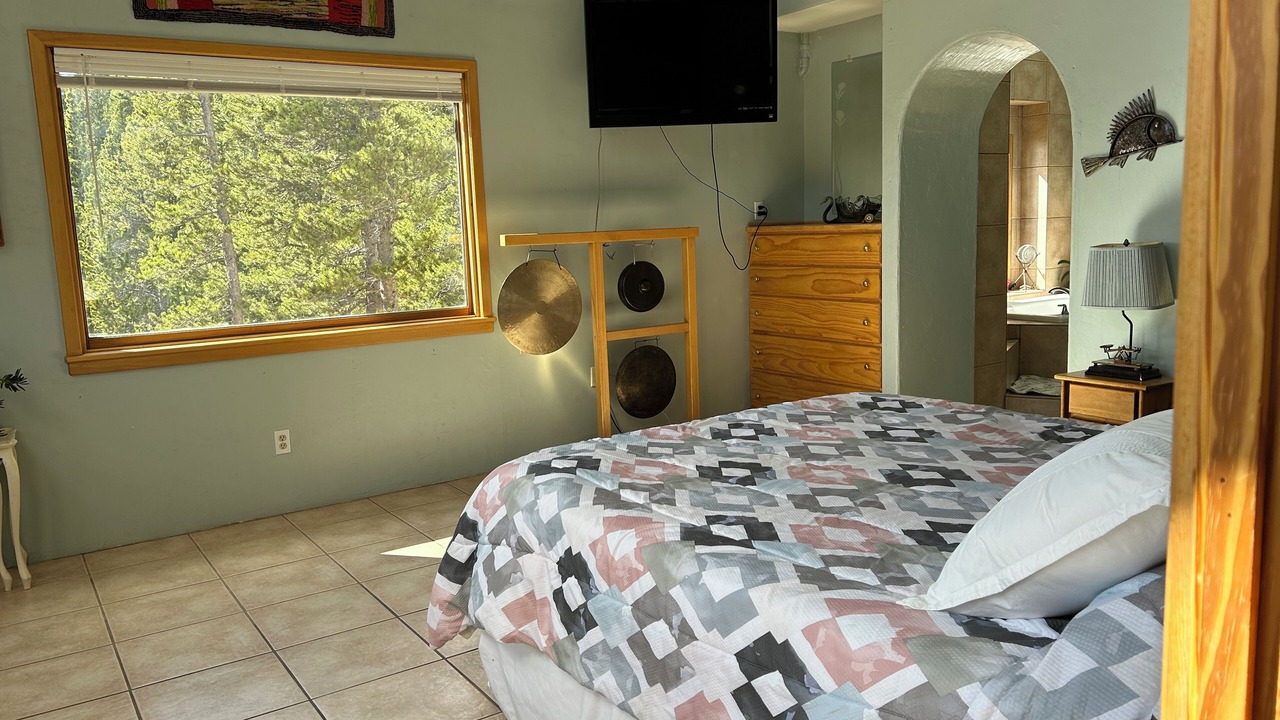 Photo of Bedroom in Saint Mary's