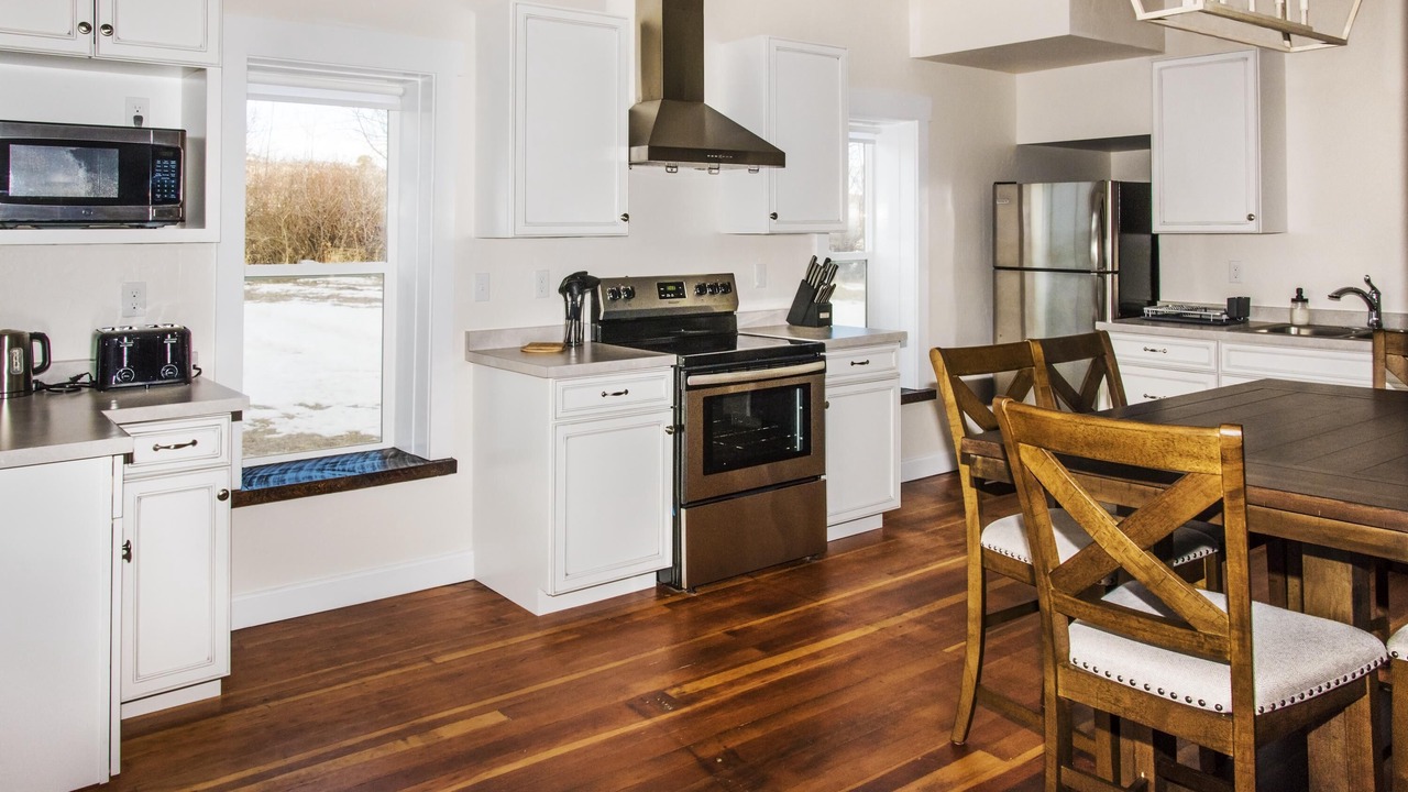 Photo of Kitchen in Hillside