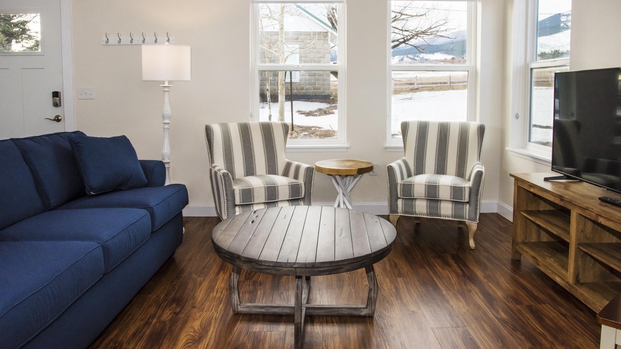 Photo of Livingroom in Hillside