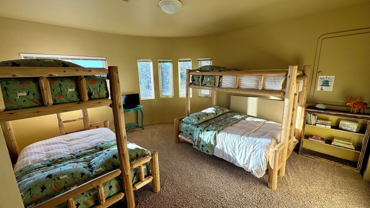 Photo of Bedroom in Pagosa Springs