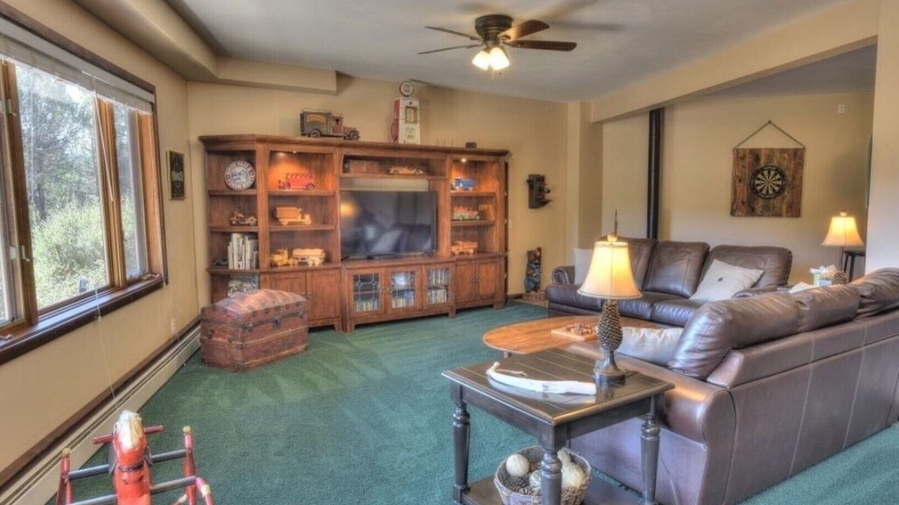 Photo of Livingroom in Howard
