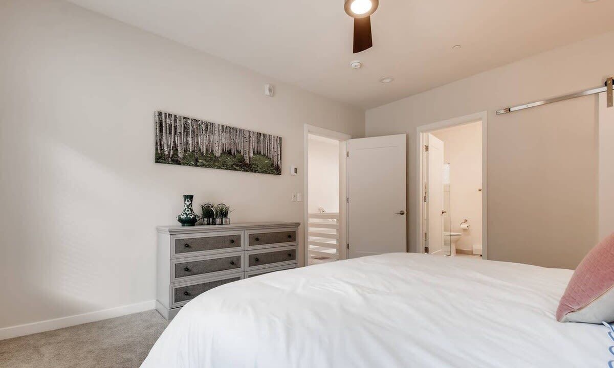Photo of Bedroom in Georgetown