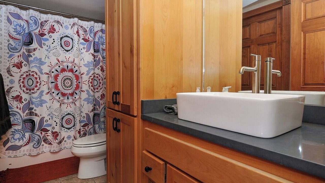 Photo of Bathroom in Salida