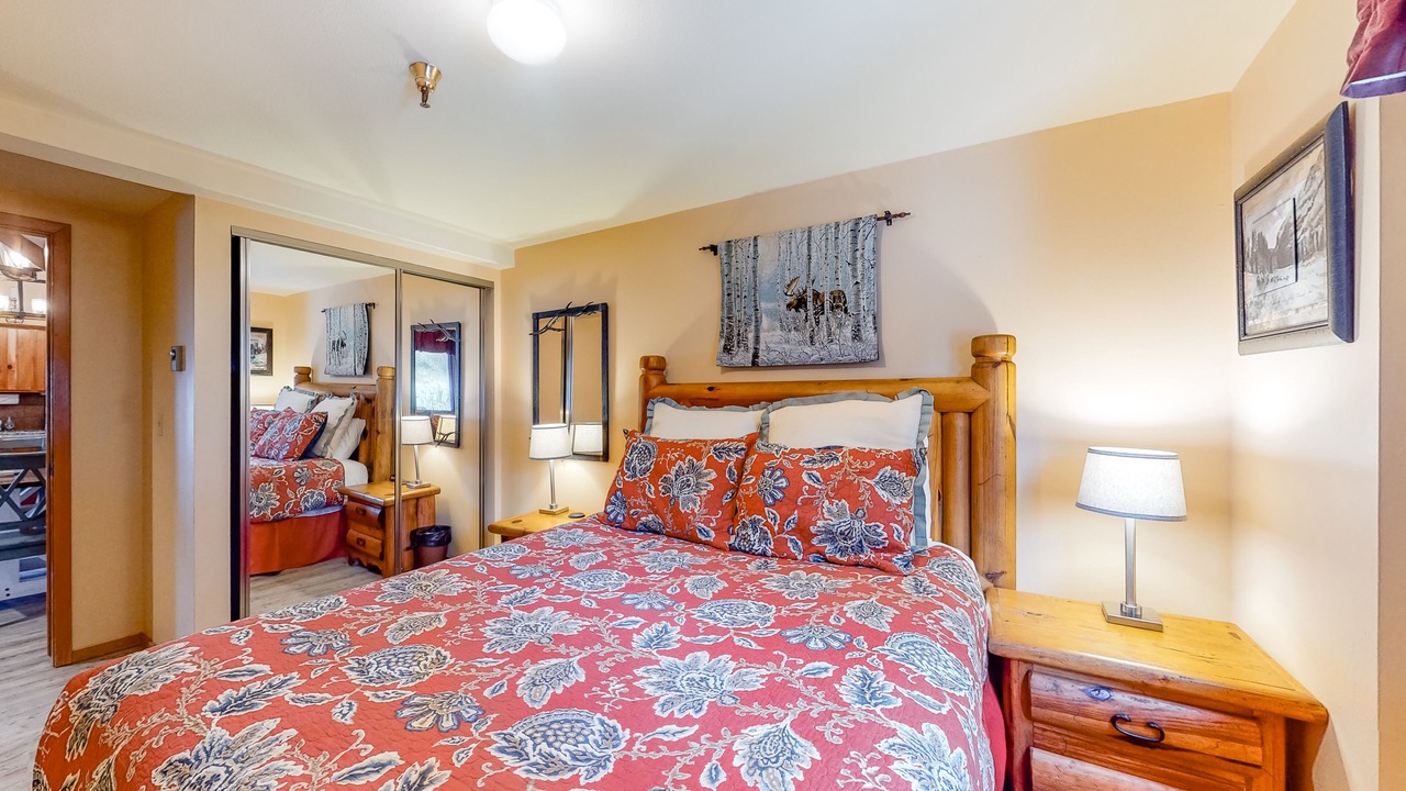 Photo of Bedroom in Four O'Clock