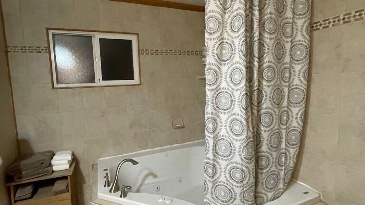 Photo of Bathroom in Cascade-Chipita Park