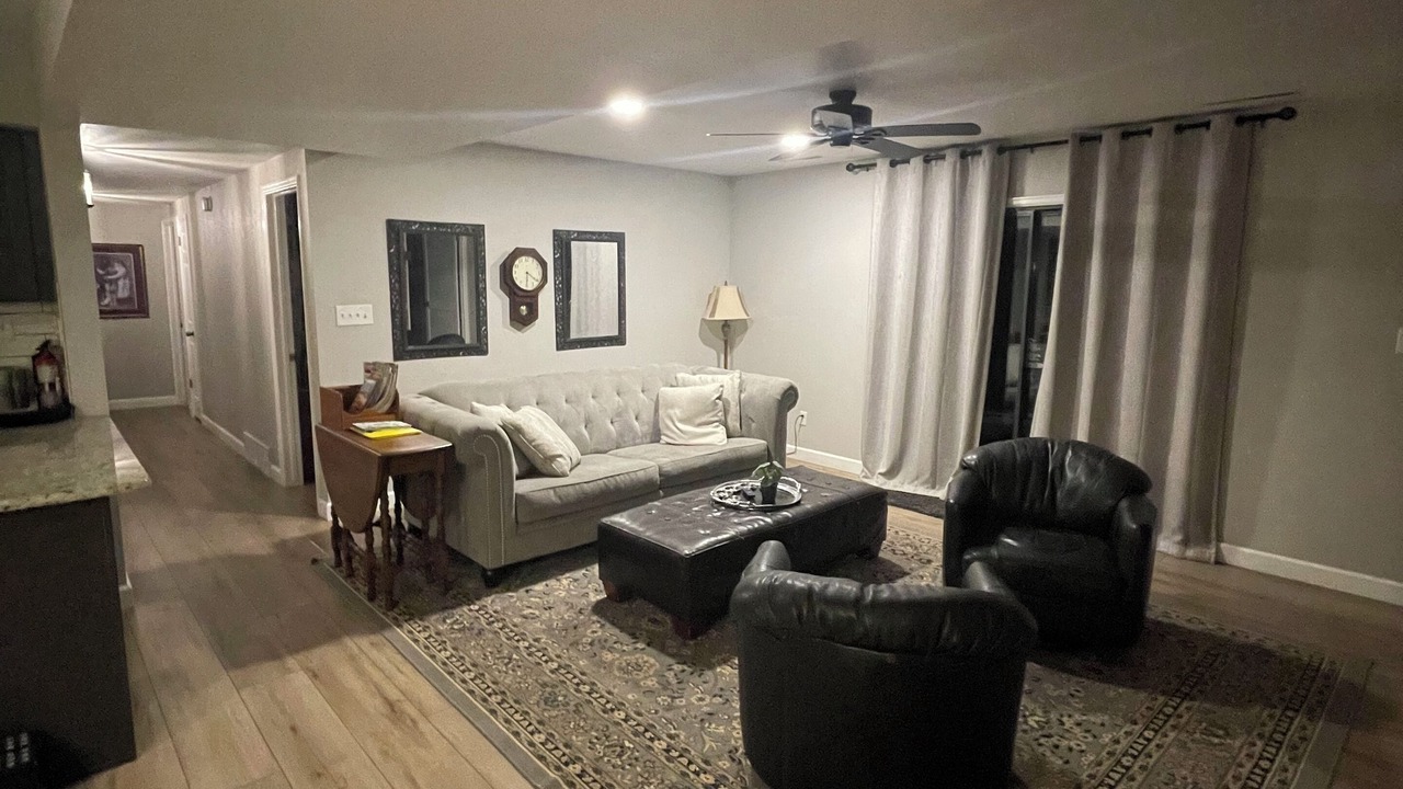 Photo of Livingroom in Northwest Colorado Springs