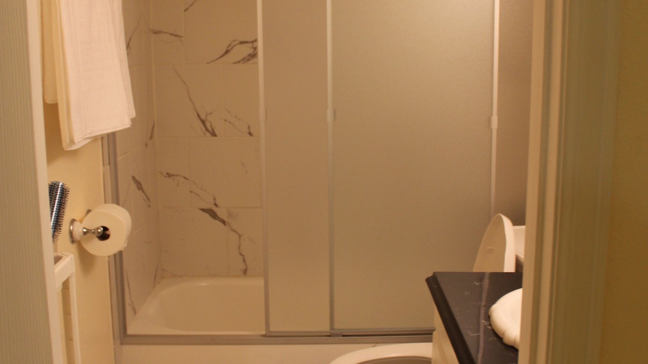 Photo of Bathroom in Aurora Highlands